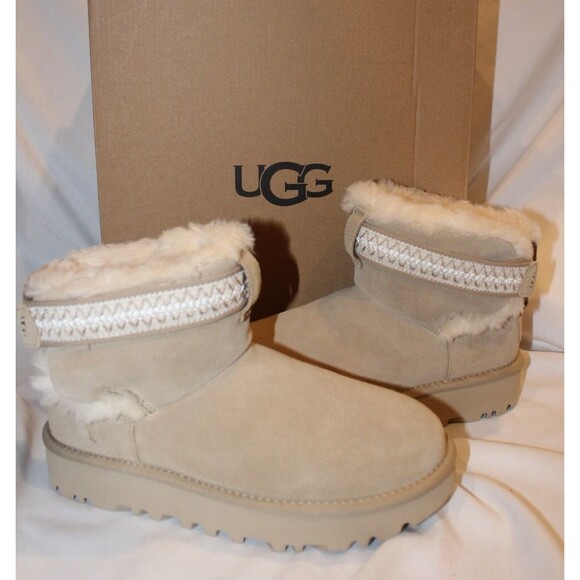 UGG‎ Women's Classic Ultra Mini Alpsey Suede Shearling Lined Boot NIB MSBH - Picture 1 of 9